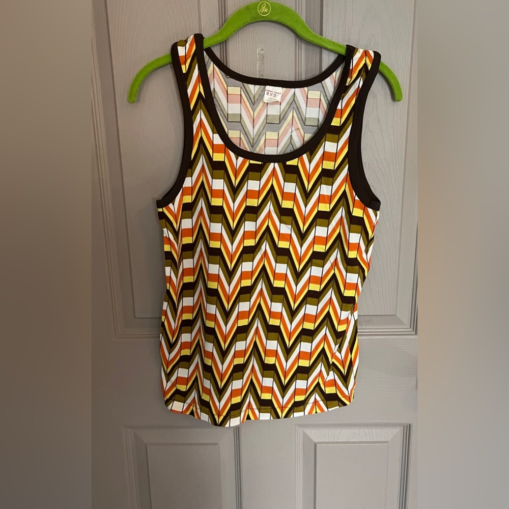 Vintage Chevron Patterned Sleeveless Top